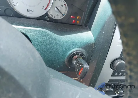 2006 Chrysler 300C из США, поврежденный, VIN 2C3KA63H66H140864